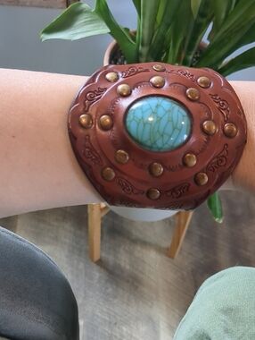 Western Leather Cuff Bracelet with Turquoise Stone Three Bird Nest Aegean
